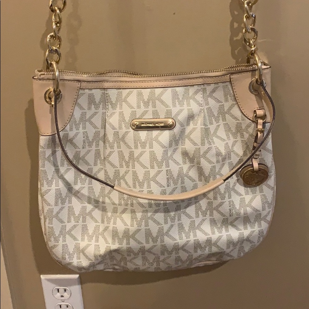 Michael Kors purse